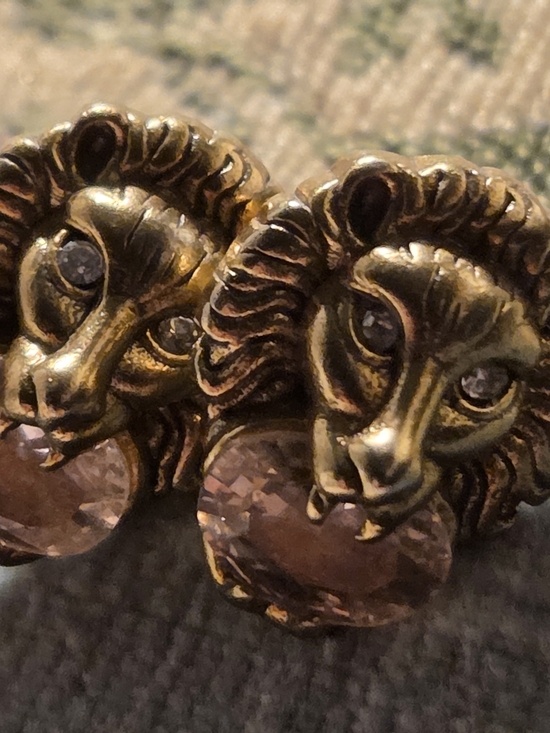Gucci Jewelry - Gucci Gold-Tone Logo Earring With An Open Mouth Semi Precious Pink Stone Crystal